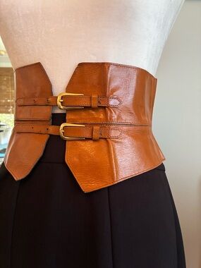 Vintage 90’s YSL Leather Waist Cincher corset Belt in Cognac Brown, gold